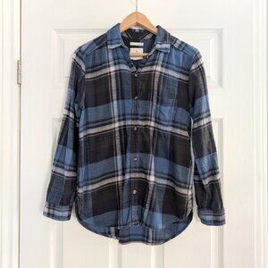 American Eagle Ahh-mazingly soft plaid shirt blue size small